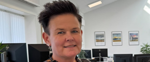 Seniorer supplerer pensionen med job hos Sol og Strand