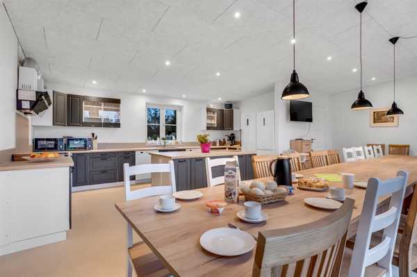 Sommerhus til 18 personer 